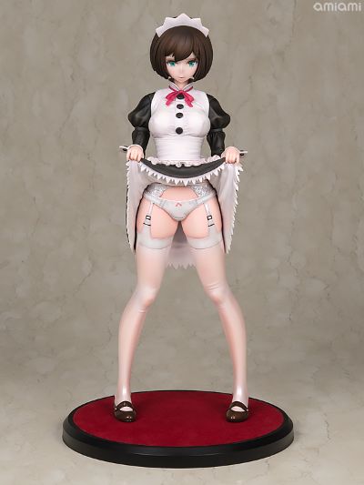 一脸嫌弃的让你看胖次 女仆 伊东千岁