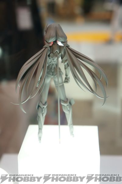 楽园追放 -Expelled From Paradise-  	安吉拉·巴尔扎克