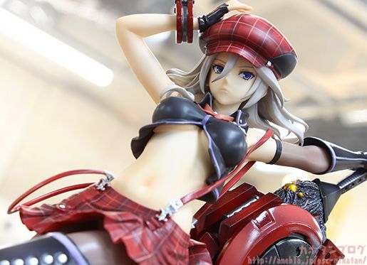 噬神者 艾莉莎・伊莉妮琪娜・奥美拉