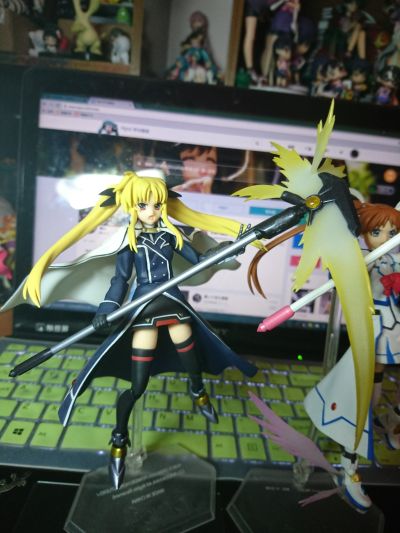 figma#009 魔法少女奈叶StrikerS 菲特·泰斯塔罗沙 战斗夹克