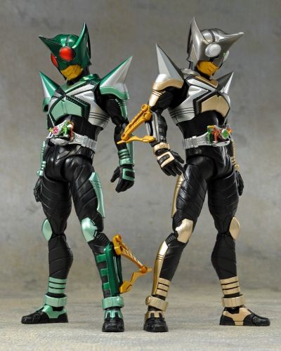 S.H.Figuarts(真骨雕制法) 假面骑士甲斗王 假面骑士拳蝗