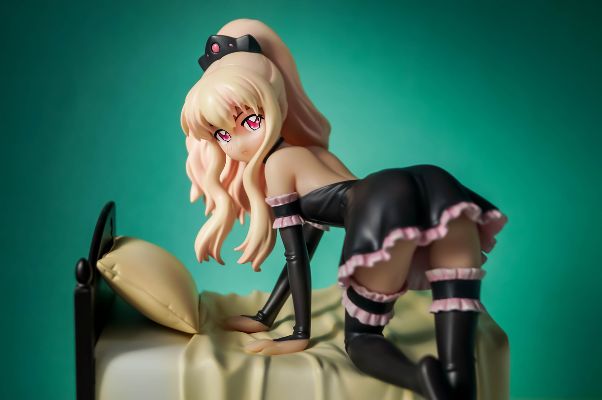 零之使魔 露易丝・芙兰ソワーズ・ル・ブラン・ド・ラ・ヴァリエール Bustier Ver. 