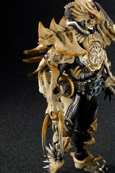 S.I.C. HERO SAGA 修卡首领-六重欧兹-