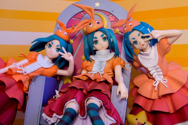 〈物語〉系列 斧乃木余接