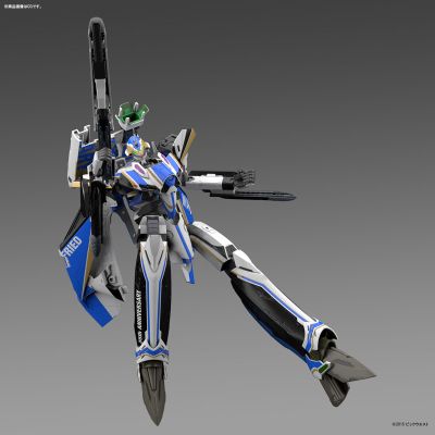 1/72 VF-31J齐格フリード (超时空要塞35周年涂装机)[Bandai]《１２月予约》