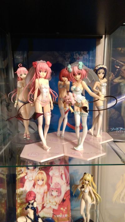 出包王女DARKNESS 菈菈・萨塔琳・戴比路克 泳装版