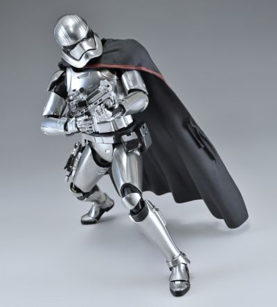 S.H.Figuarts 法斯玛队长 （最后的绝地武士）