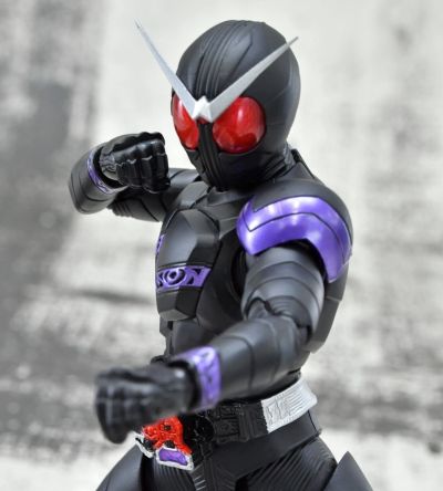 S.H.Figuarts(真骨雕制法)  假面骑士王牌