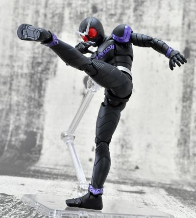 S.H.Figuarts(真骨雕制法)  假面骑士王牌