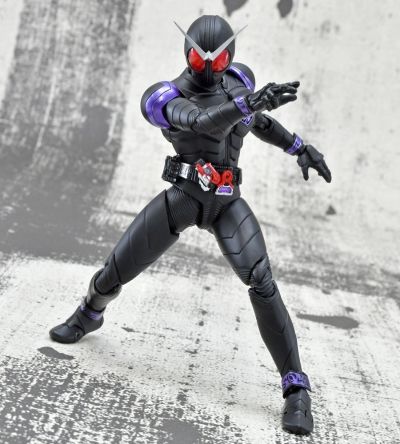 S.H.Figuarts(真骨雕制法)  假面骑士王牌