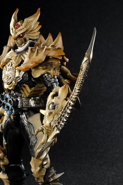 S.I.C. HERO SAGA 修卡首领-六重欧兹-