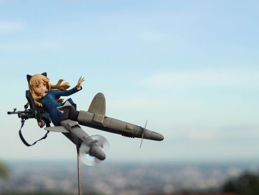 强袭魔女 ペリーヌ・クロステルマン  