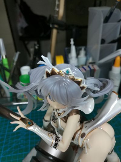 比基尼勇士 牧师