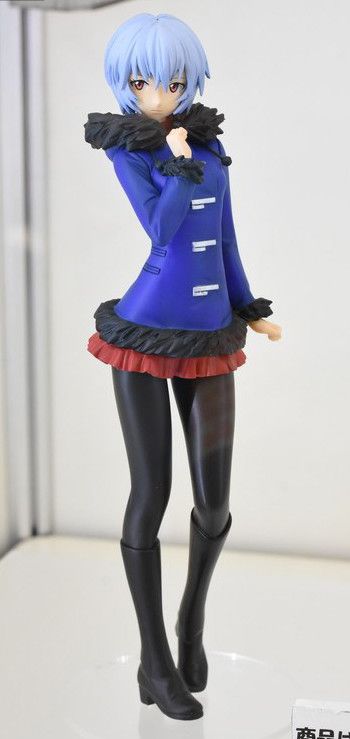 PM 手办 EVA 绫波丽 Coat