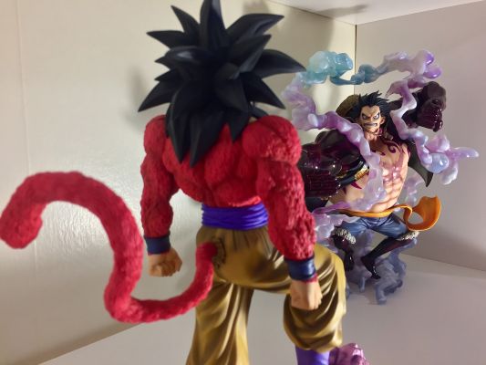 FiguartsZERO EX 龙珠GT 孙悟空 超级赛亚人4