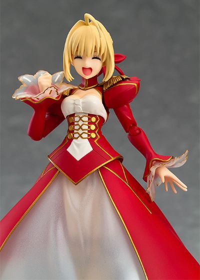 figma#370 命运-创世 Saber EXTRA
