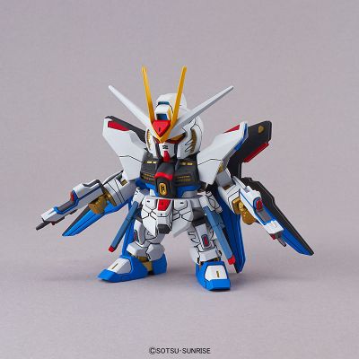 SD高达 EXスタンダード ストライクフリーダム高达（再贩）[Bandai]《１１月予约》