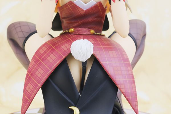 弥生・B・勒特威奇 兔女郎风衣装Ver