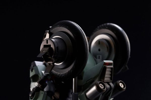 RIOBOT 机甲创世纪 VR-052T Mospeada 雷