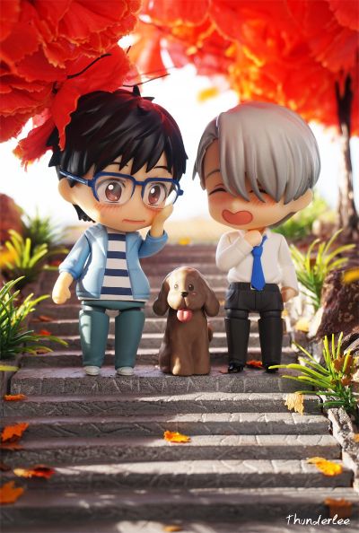 黏土人もあ 白シャツ 