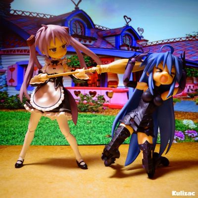 figma#047 幸运星 动画版 柊镜 夏季校服