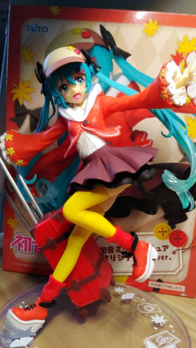 VOCALOID 初音未来 秋服ver.