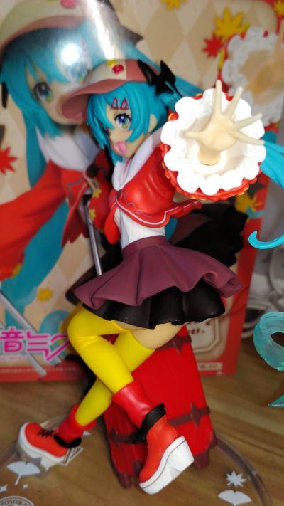 VOCALOID 初音未来 秋服ver.