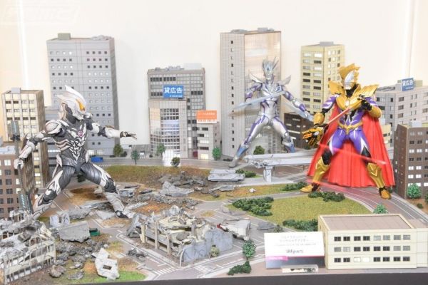 S.H.Figuarts   赛罗奥特曼 无限形态