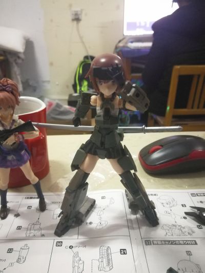 机甲少女 轰雷 10式 [附带小军械库]