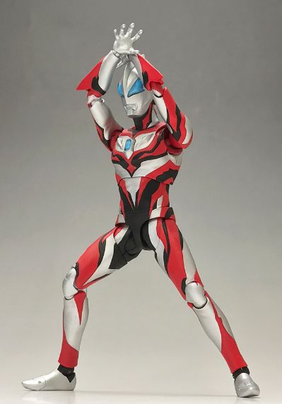 S.H.Figuarts  捷德奥特曼 原始形态