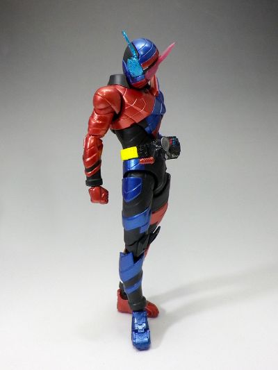 S.H.Figuarts 假面骑士创骑 假面骑士创骑 兔子坦克形态