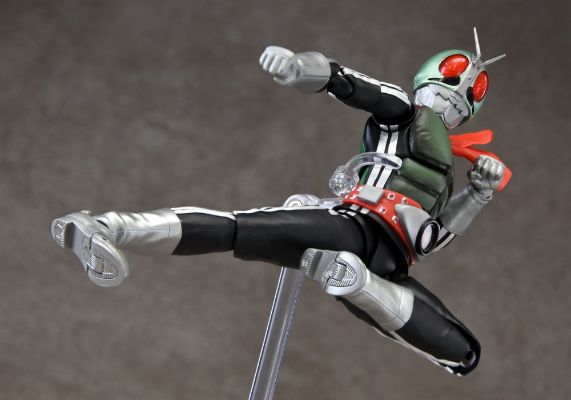 S.H.Figuarts（真骨雕制法） 假面骑士 假面骑士新1号