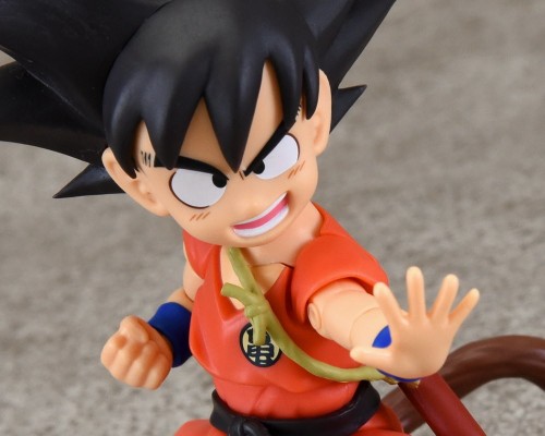 S.H.Figuarts  龙珠 孙悟空 -少年期-