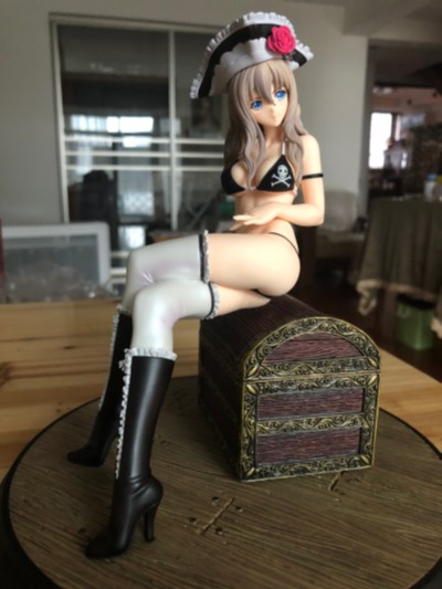 绝海的女豹 贝露贝特