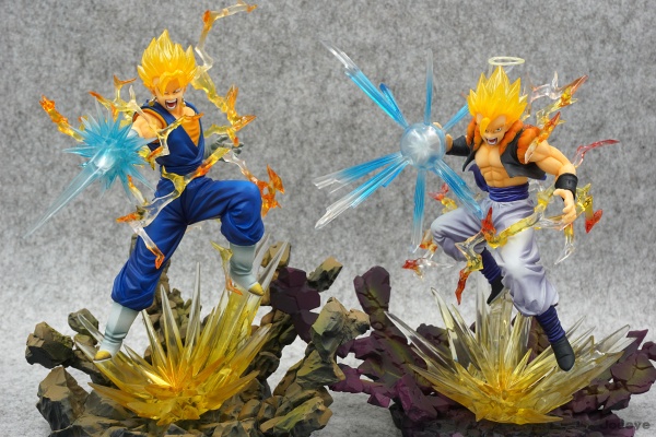 FiguartsZERO 龙珠Z 复活のフュージョン!!悟空と贝吉塔 格古达超级赛亚人 