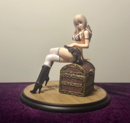 绝海的女豹 贝露贝特