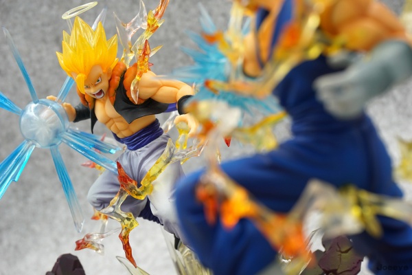 FiguartsZERO 龙珠Z 复活のフュージョン!!悟空と贝吉塔 格古达超级赛亚人 