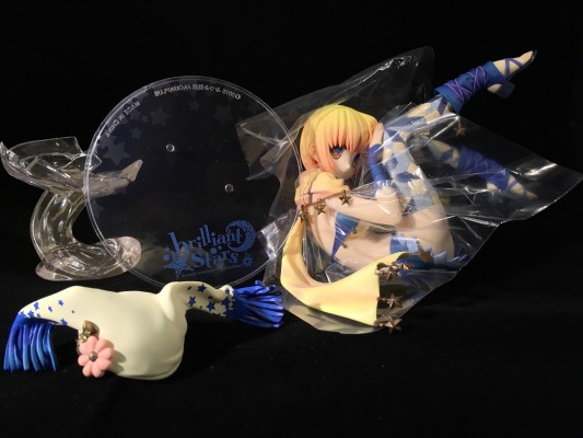 みつみ美里画集 brilliant stars 「莉莉卡」