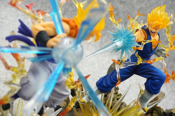 FiguartsZERO 龙珠Z 复活のフュージョン!!悟空と贝吉塔 格古达超级赛亚人 