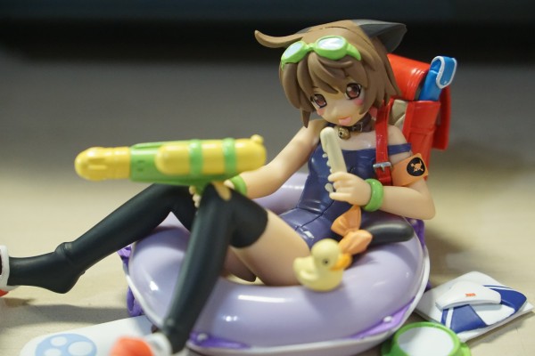 すく水ぺったん み～こ White 泳装