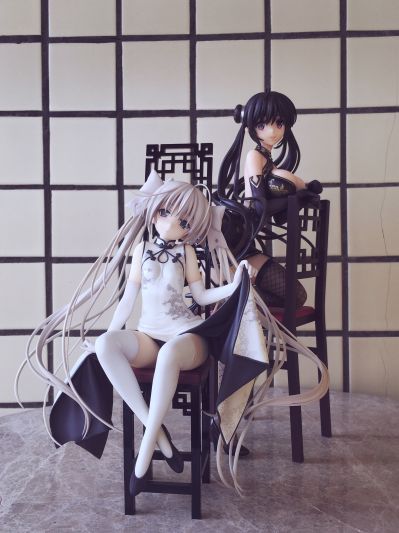 白色的奥黛特 & 黑色的奥黛尔 套装