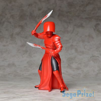 プレミアム1/10比例手办 星球大战: 最后の杰达イ 艾莉ト・プレト莉安・ガード with Double Blade 