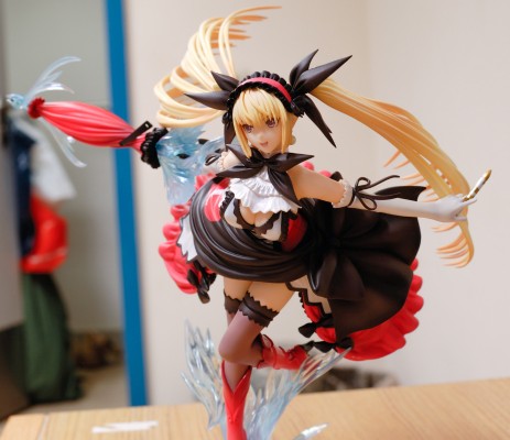 光明之刃 蜜丝托拉