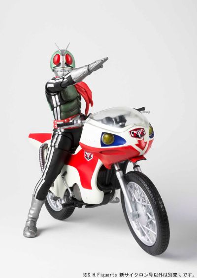 S.H.Figuarts 新旋风号