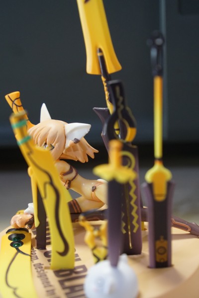 Zealot on Blade Neko Blade 