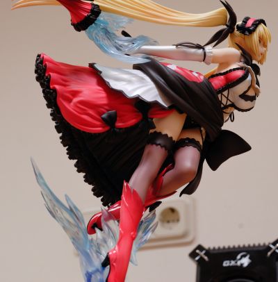 光明之刃 蜜丝托拉