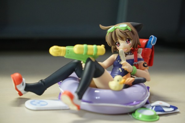 すく水ぺったん み～こ White 泳装