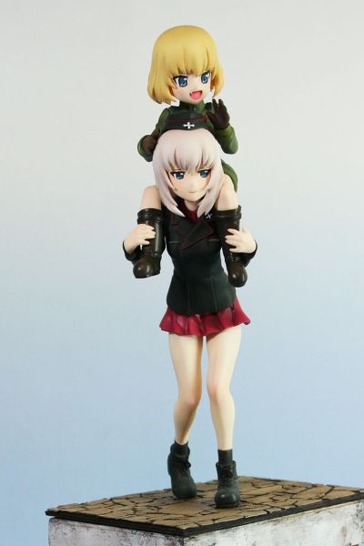 少女与战车 喀秋莎&逸见艾丽卡