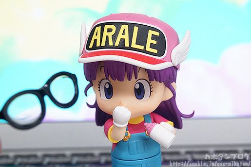 黏土人 Dr Slump 则卷阿拉蕾