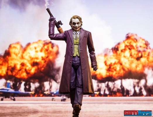 S.H.Figuarts 小丑 (《蝙蝠侠：黑暗骑士》)